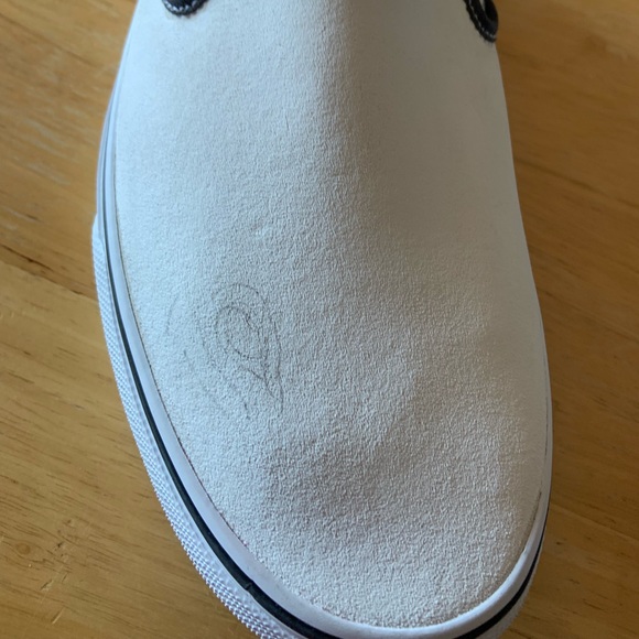 Custom hand painted Vans - Picture 7 of 8